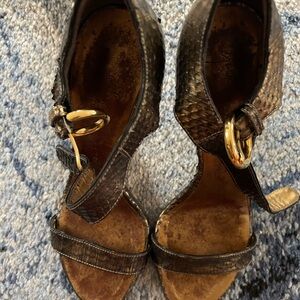 Gold sandals, size 36 , Vicini, 100% authentic